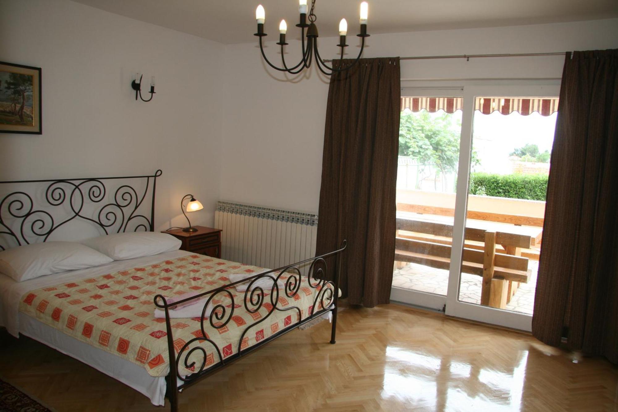 Apartments Karabaic Krk クルク 部屋 写真